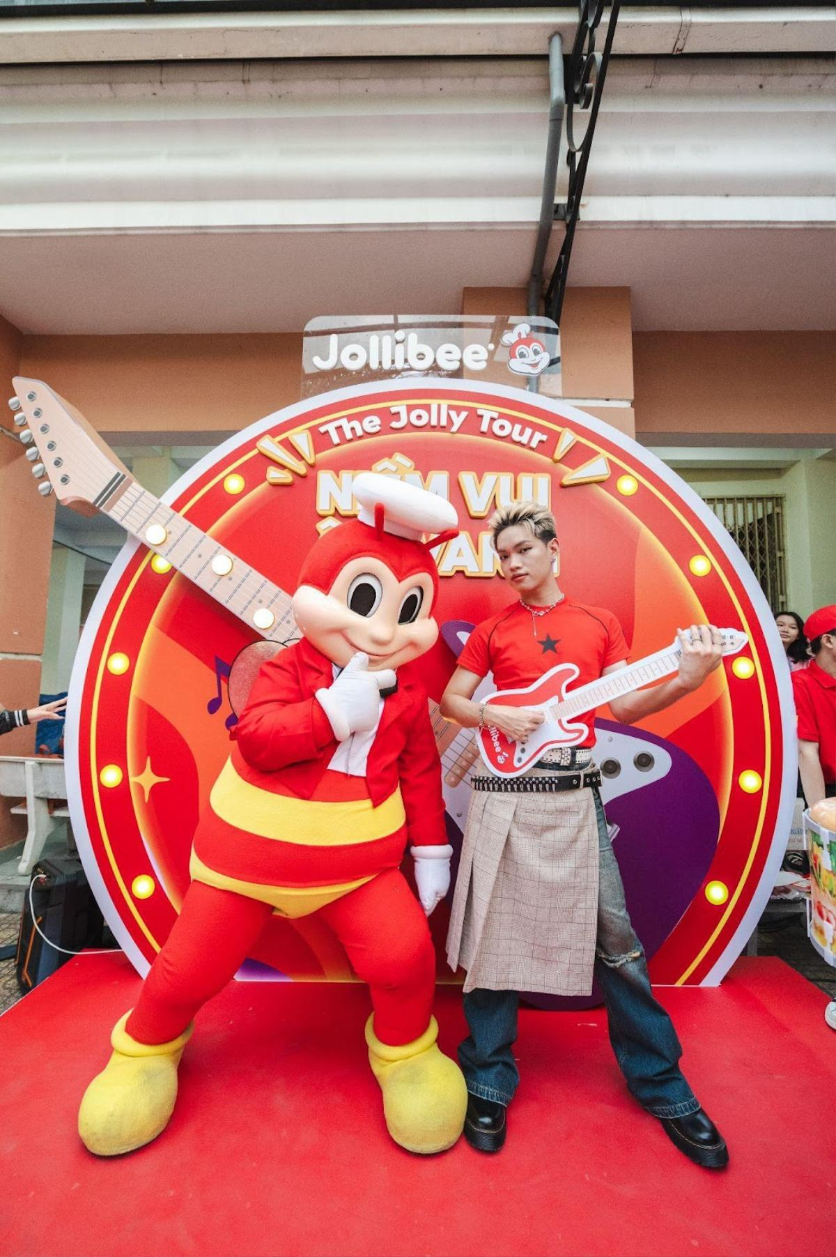 Jollibee hé lộ dàn nghệ sĩ sẽ tham gia biểu diễn tại 300 trường ĐH và CĐ tại The Jolly Tour Ảnh 4