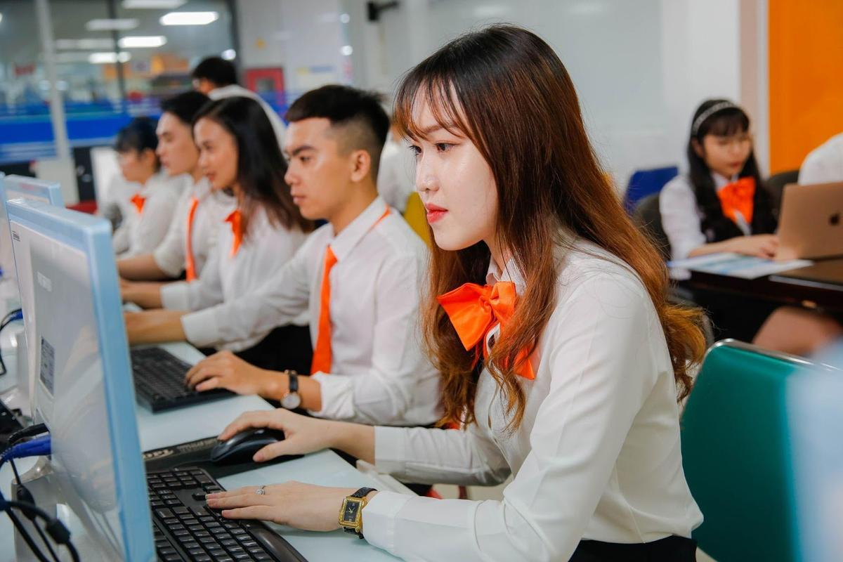 Cách sinh viên Thương mại điện tử HUTECH 'định vị' giá trị trong thời đại số Ảnh 1