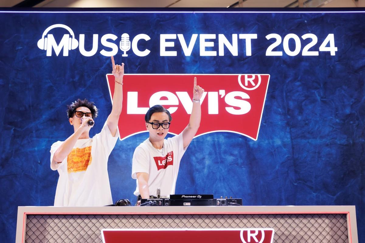 Lễ hội âm nhạc LEVI'S MUSIC EVENT 2024 bùng nổ cùng Double 2T, Dương Domic, Pháp Kiều tại SaiGon Centre Ảnh 6