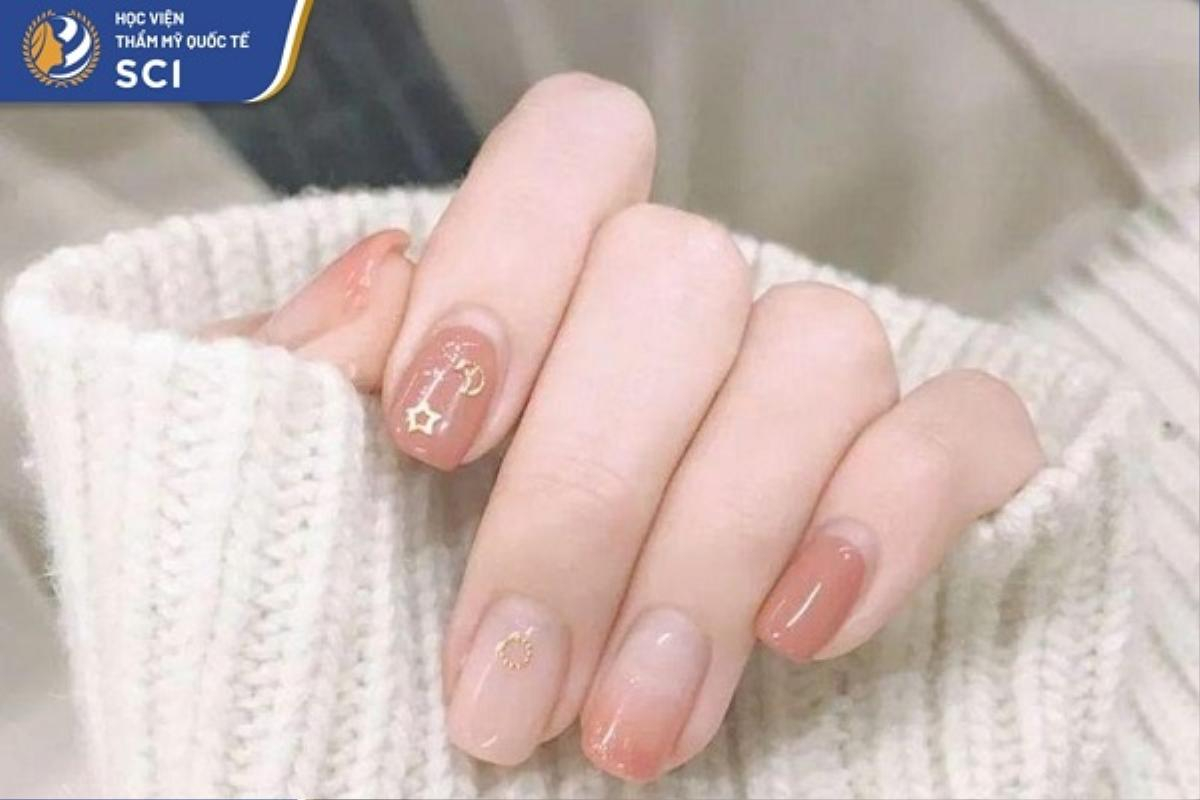 Học viện thẩm mỹ SCI giải đáp: Học nail có khó không? Ảnh 5