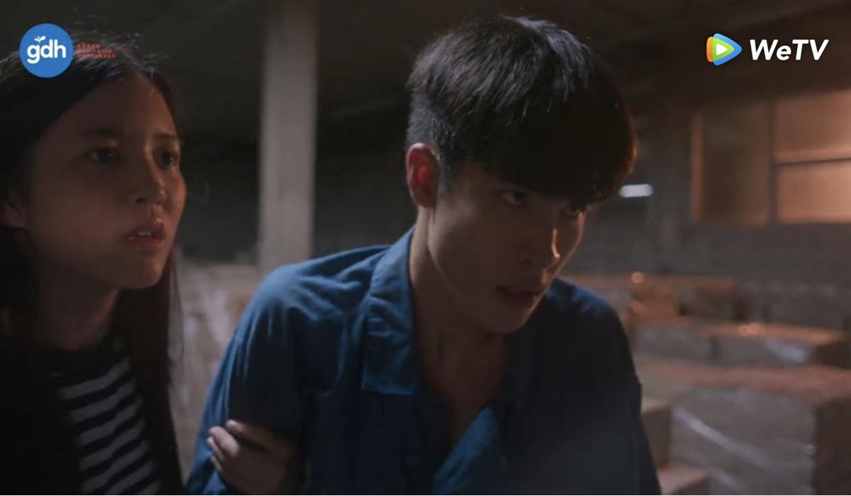 'Bad Genius The Series' tập 7-8: Nổi bật hai nam chính Bank - Pat, độ khó gian lận tiếp tục 'lên level' Ảnh 16