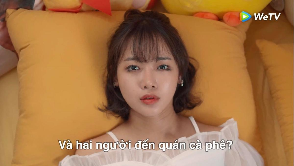 'Đôi bạn cùng ế' Choi Yoojung - Kim Doyeon (Weki Meki) quậy tung nhà chung với 'hội trai đẹp' trong web-drama 'Lần đầu đu đưa' Ảnh 9