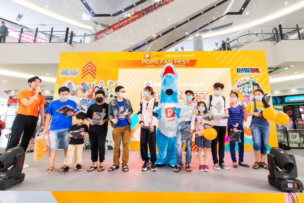 Hàng trăm phần quà giá trị đã được Fan anime, comics, eSports mang về từ POPS Fan Fest Ảnh 4