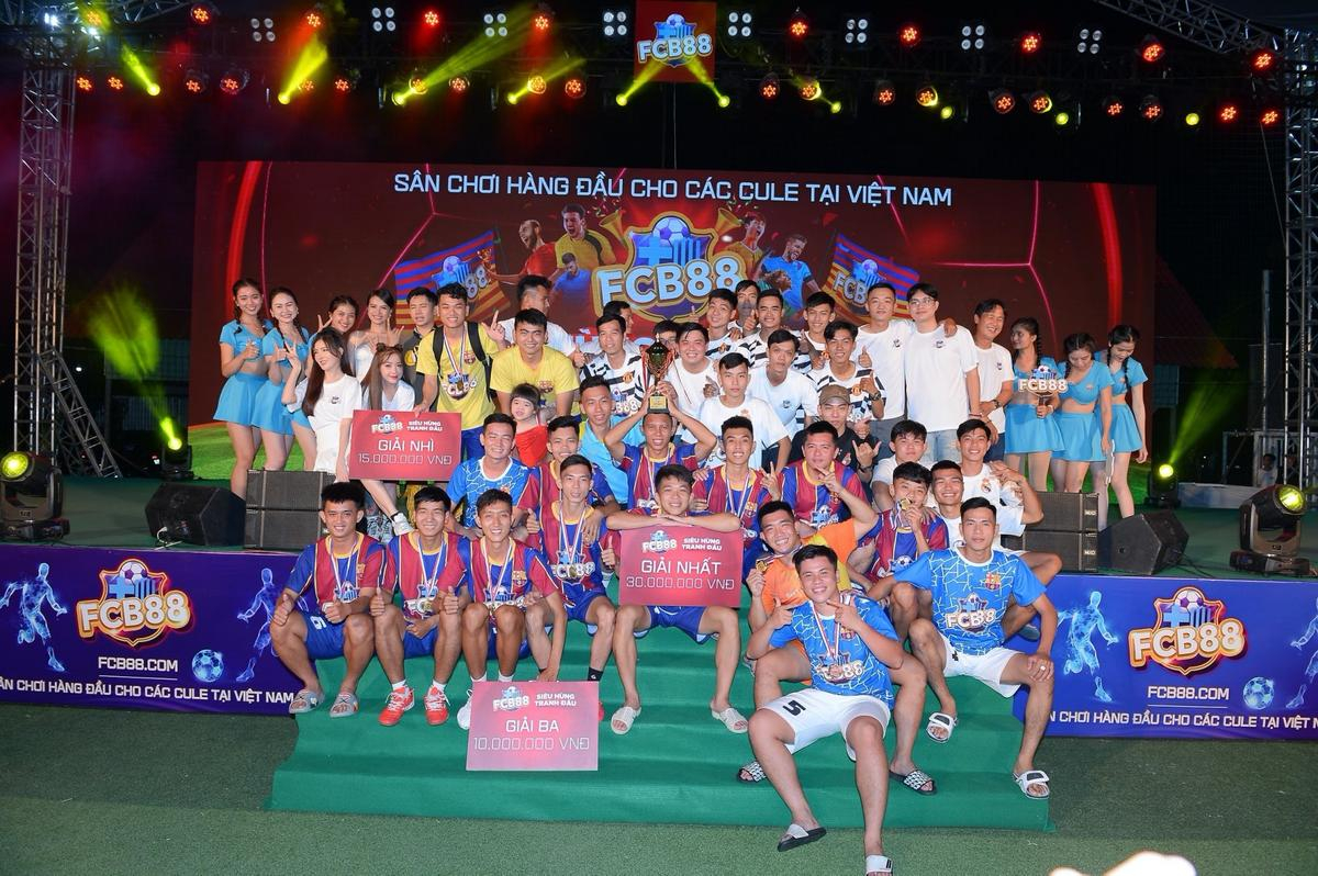 Nhìn lại năm 2020 của FCB88: Sân chơi trẻ thu hút từ Thuỷ Tiên, Công Vinh tới Dế Choắt, Ricky Star Ảnh 10