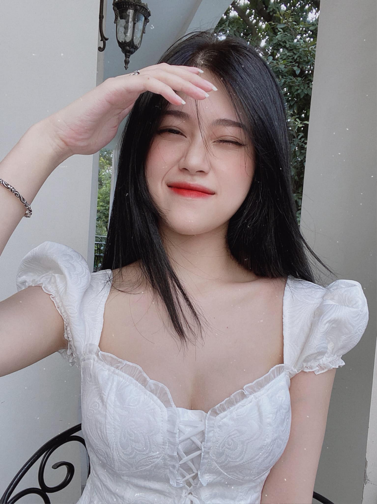 Streamer Thủy Tiên: Hot streamer xinh đẹp, tài năng và quyến rũ Ảnh 2