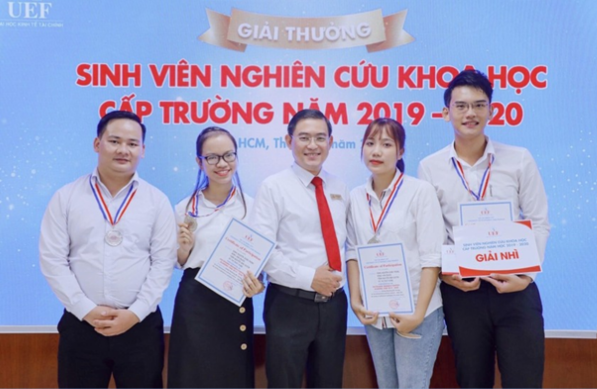 Có gì trong hành trang của một tân cử nhân chinh phục thành công nghề nghiệp? Ảnh 4