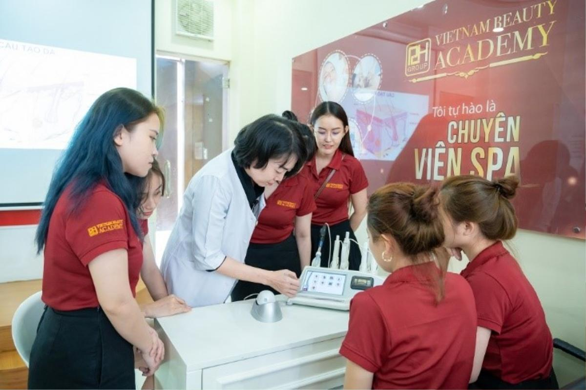 Khóa học tiềm năng dành cho những ai muốn phát triển nghề spa tại Vietnam Beauty Academy Ảnh 4