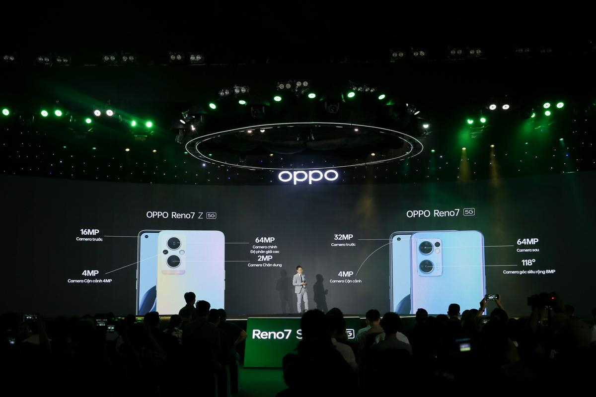 Anh Tú, Khánh Vy cùng giới công nghệ trầm trồ với OPPO Reno7 Series 5G chính thức ra mắt Ảnh 1