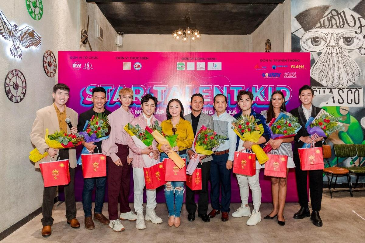 Đạo diễn, Nhiếp ảnh gia, CEO Nguyễn Xuân Huy ngồi ghế trưởng ban giám khảo tại STAR TALENT KID Ảnh 3