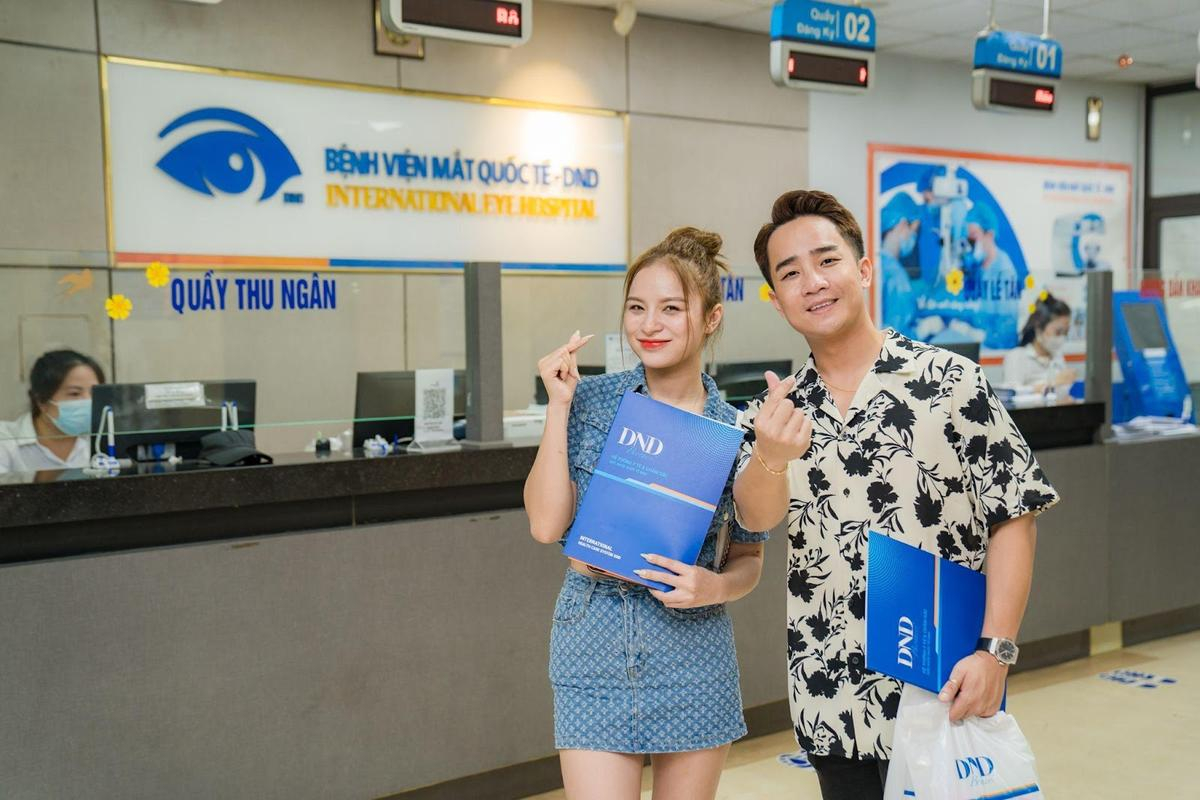 Nhiều MC, diễn viên nổi tiếng “tháo kính” bằng phương pháp ReLEx SMILE Ảnh 3