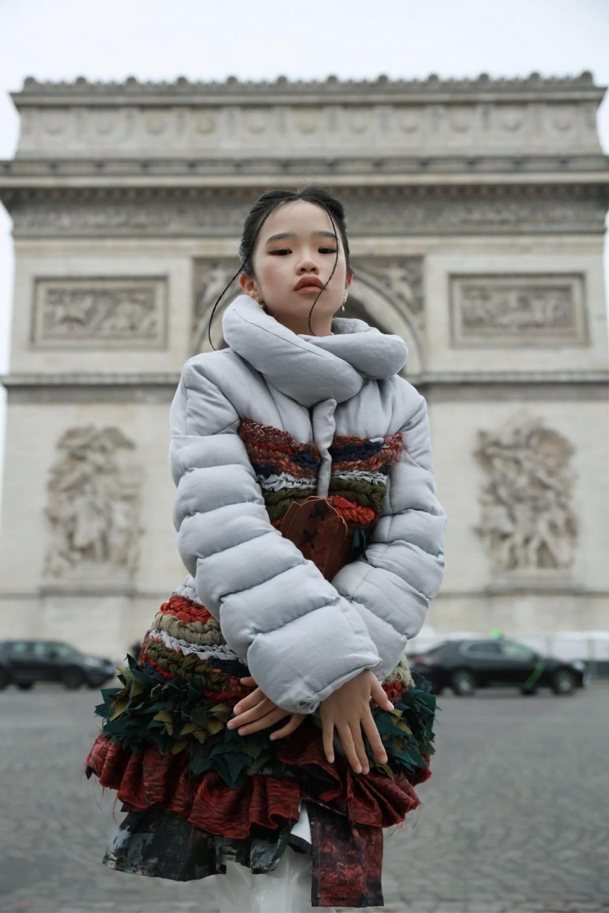 Bùi Hoàng Hạ An – Người mẫu nhí Việt Nam đầu tiên trình diễn tại Paris fashion week Ảnh 3