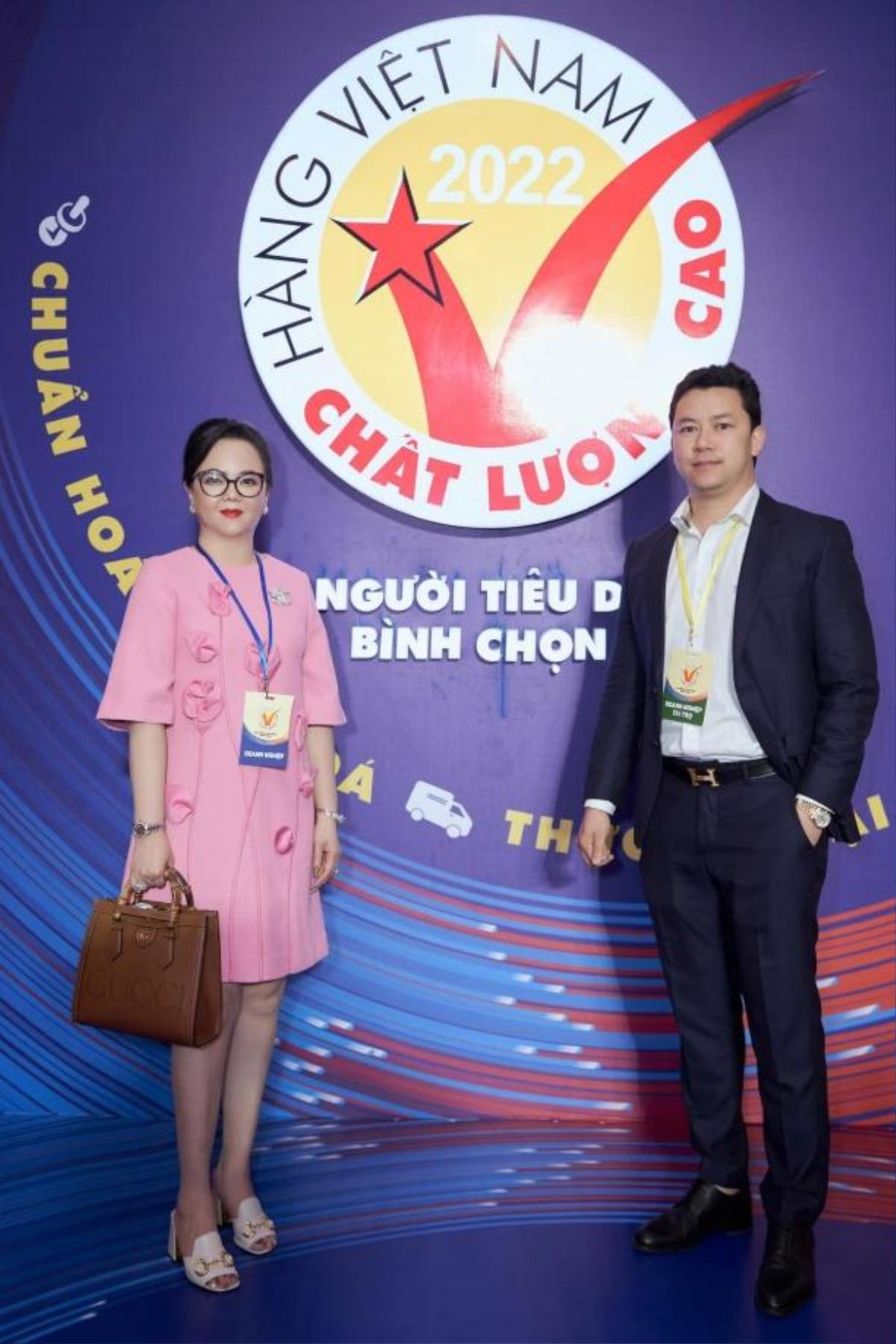 Tiktoker Phương HHL: Từ cậu bé nghèo khó trở thành 'Ông Vua' giới nước hoa và mỹ phẩm Việt Nam Ảnh 3