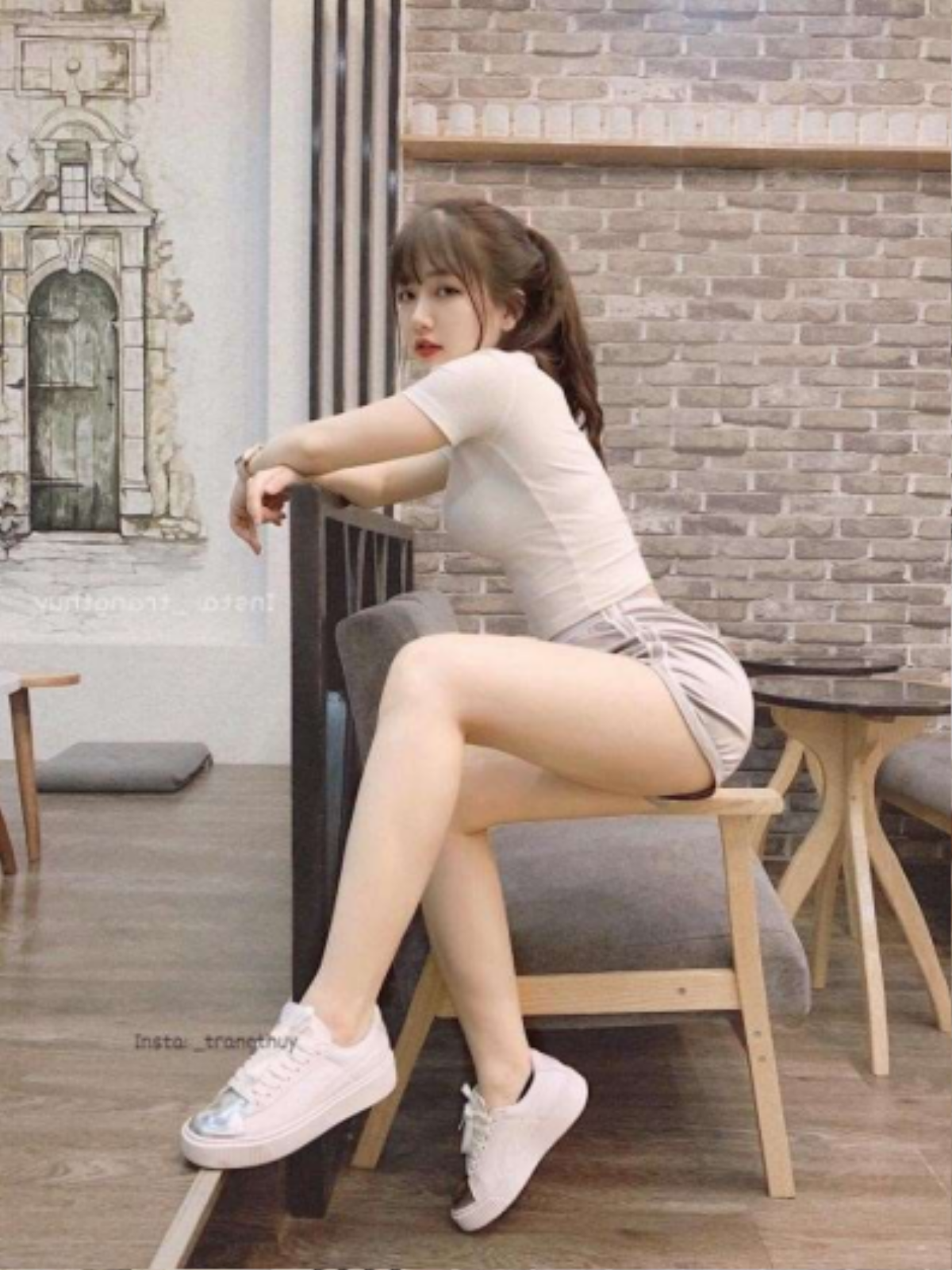 Hot girl Thùy Trang- Nổi tiếng với hơn 1,3M Follow tiktok Ảnh 3