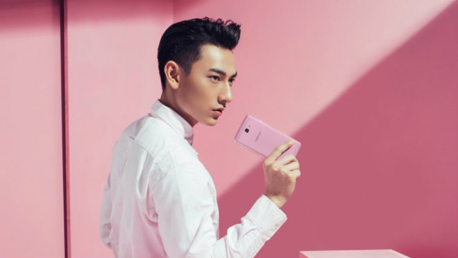 Chiêm ngưỡng những tuyệt tác màu hồng trên xe và công nghệ Ảnh 2