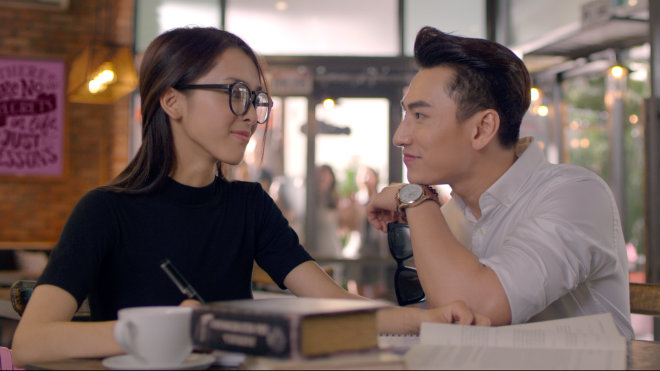 Lộ hình ảnh Isaac tặng quà cho người yêu bí mật Ảnh 2