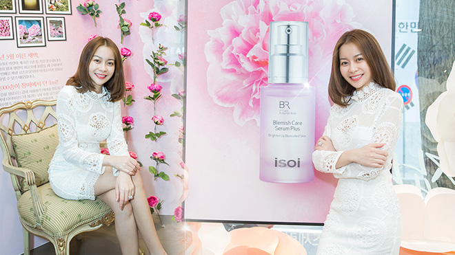 Hoa Hậu Hải Dương gây ấn tượng với thương hiệu mỹ phẩm nổi tiếng Hàn Quốc Ảnh 2