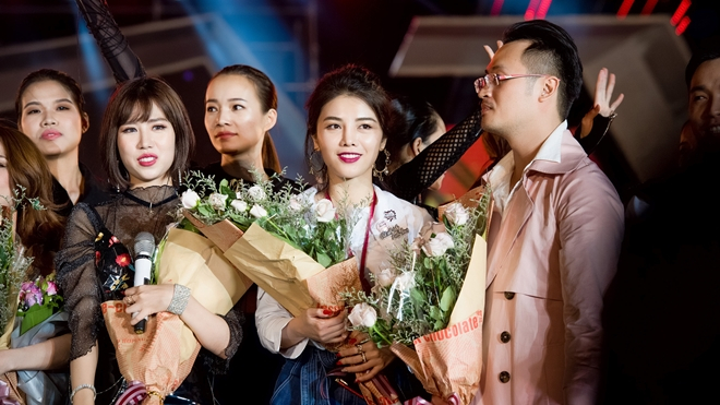 Mãn nhãn với nét bay bổng và đầy cá tính trong BST 'Meraki' của NTK Claret Giang Lê Ảnh 2