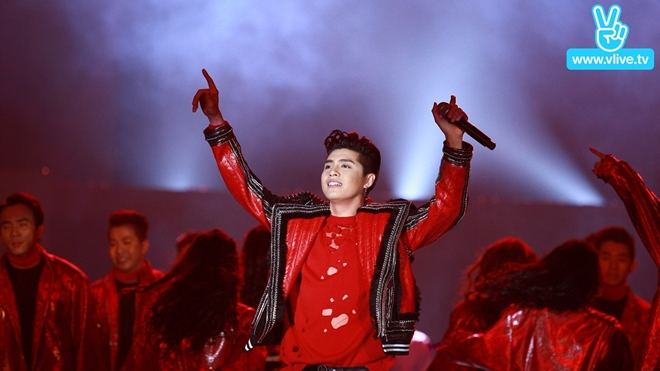 Liveshow Noo Phước Thịnh 20.000 fan: Miễn phí nhưng hoàng tráng và cảm xúc, chẳng thiếu thứ gì! Ảnh 2