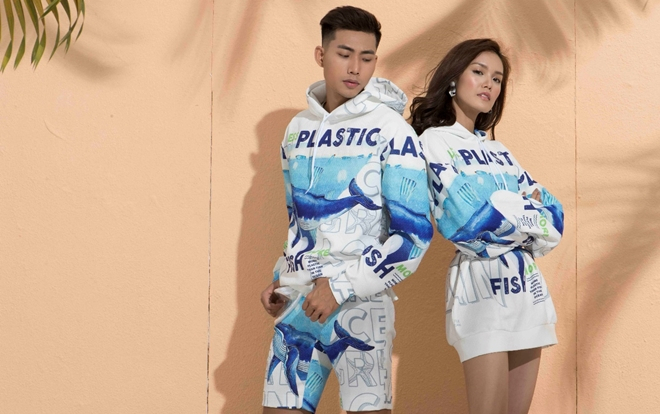 Trên sàn diễn VIFW, có một câu chuyện tình yêu được kể bằng… thời trang Ảnh 2