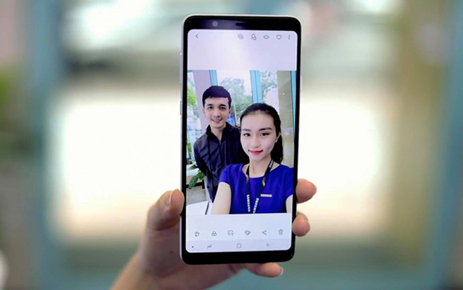 Những yếu tố giúp Galaxy A8 Star tạo ra bức ảnh 'đẹp trong tích tắc, chớp mắt đã thành sao' Ảnh 2