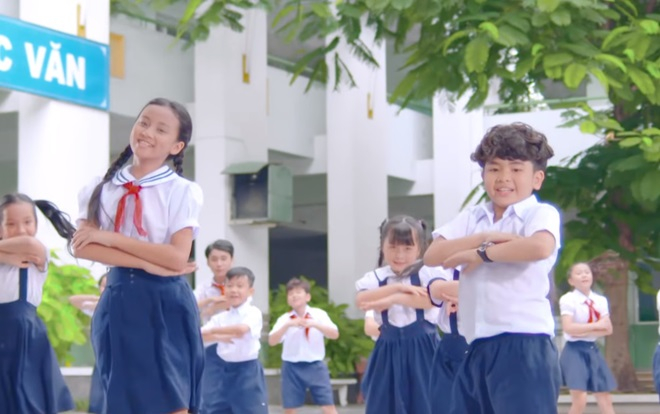 Giải mã sức hút của MV tựu trường đang khiến dân tình mê mệt Ảnh 2