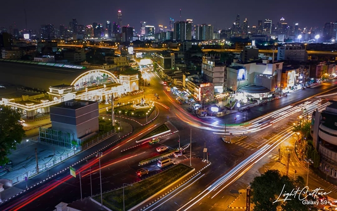 Đừng bỏ lỡ phong cách chụp ảnh này nếu như muốn sống ảo trên mạng xã hội Ảnh 2