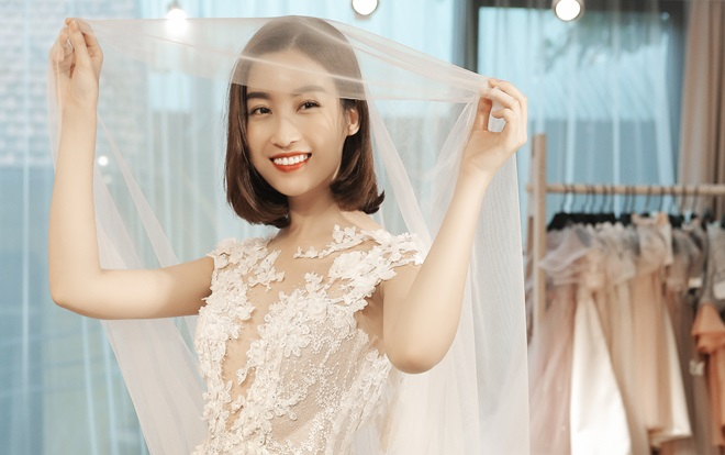 Đỗ Mỹ Linh rạng rỡ với vai trò vedette cho 'Jardin de Calla' - Khu vườn váy cưới được mong chờ nhất năm 2018 Ảnh 2