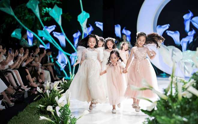 Calla Kids - thương hiệu váy công chúa đầu tiên Việt Nam biến ước mơ Lọ Lem trở thành hiện thực Ảnh 2