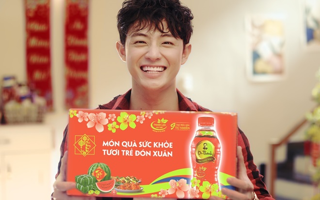 Quảng cáo Tết 2019: Nghiêng về giới trẻ, bắt trend quà sức khỏe Ảnh 2