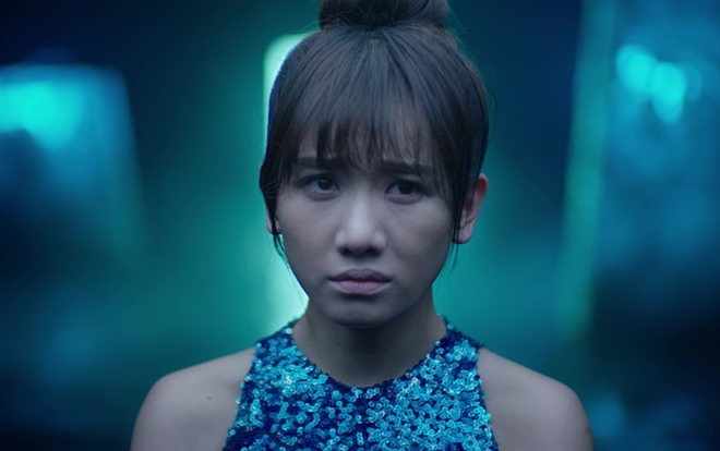 Hari Won gây choáng khi xuất hiện cùng vòng eo quá khổ Ảnh 2