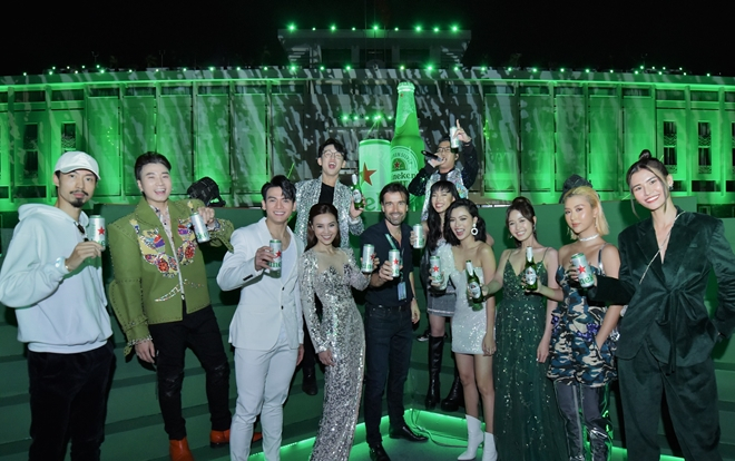 Những sao Việt đầu tiên được chạm tay vào Heineken Silver trong đêm ra mắt tại Dinh Độc Lập Ảnh 2