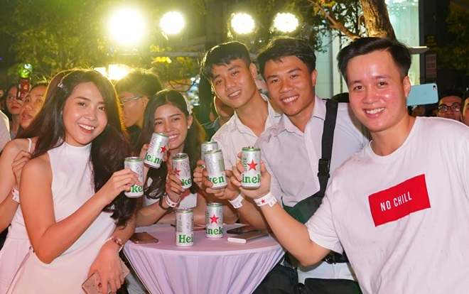 Heineken Silver thu hút hàng trăm bạn trẻ Việt tham gia trải nghiệm tại The World of Heineken Ảnh 2