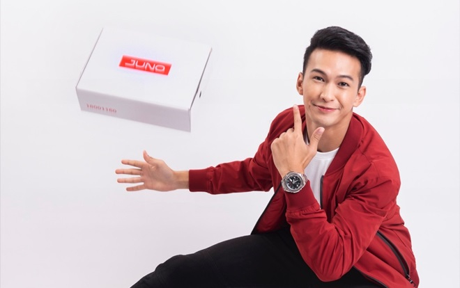 Vào xem Nam thần cầu hôn, lại gặp Sale lớn quên luôn lối về Ảnh 2