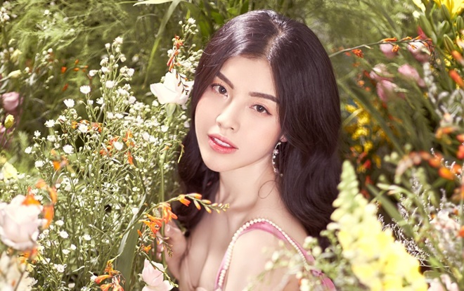 Diện bikini gợi cảm, Lê Mai Sang được dân mạng ráo riết ‘truy lùng’ vì quá quyến rũ Ảnh 2