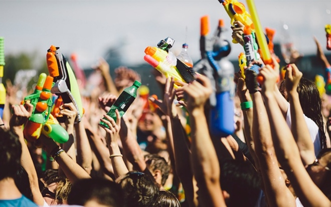 Đứng hình mất 5s trước những trò chơi nước 'khủng' tại Aqua League Ảnh 2