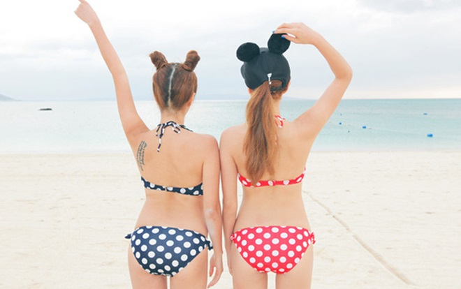 Những item không thể thiếu để 'quẩy nhiệt' khi đi biển ngày nắng nóng Ảnh 2