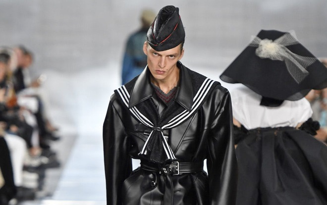 Tuần lễ thời trang ở Việt Nam: Những điểm khác biệt mà thị trường thế giới không sở hữu? Ảnh 2