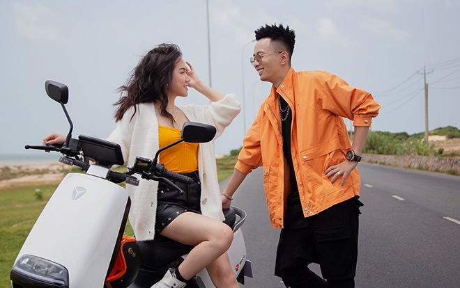 Phương Ly và Rhymastics 'úp mở' về nhân vật chính xuất hiện trong MV sắp 'trình làng' Ảnh 2