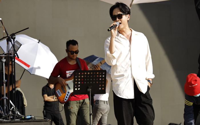 Dàn sao đình đám khẩn trương tập luyện cho đại nhạc hội 'Dấu Ấn Phượng Hoàng' do Tập đoàn Matxi Corp tổ chức Ảnh 2