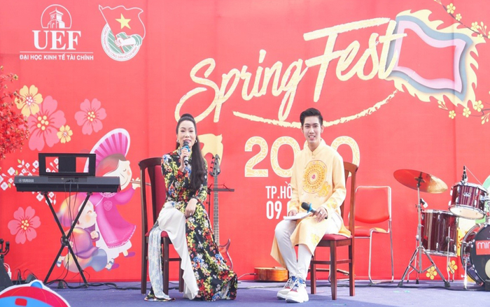 NSƯT - Á hậu Trịnh Kim Chi xuất hiện rạng ngời tại Spring Fest UEF 2020 Ảnh 2