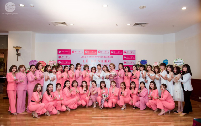 35 cá nhân xuất sắc được bổ nhiệm vị trí GĐKD Mỹ phẩm Sắc Hồng Ảnh 2