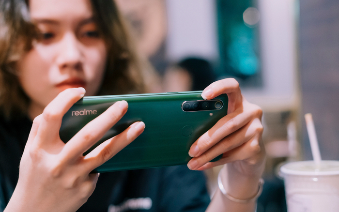 Ai bảo điện thoại 'hạt dẻ' chơi game không ngon, nhìn qua Realme 6i là biết ngay Ảnh 2