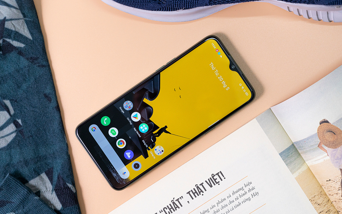 3 lý do hội học trò không thể bỏ qua Realme 6i pin 'trâu' và sạc nhanh Ảnh 2