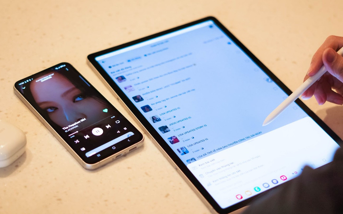 'Mơi' cách Samsung tạo ra hệ sinh thái cao cấp cho người trẻ: nâng cấp ngay chờ chi Ảnh 2