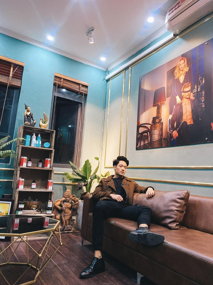 Anh cho rằng học và nâng cấp bản thân mỗi ngày sẽ giúp người trẻ tránh bị bỏ lại phía sau