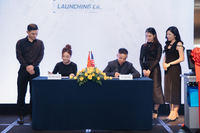 Nhiều Celeb Việt xuất hiện tại sự kiện ra mắt chiến dịch AI Skintech