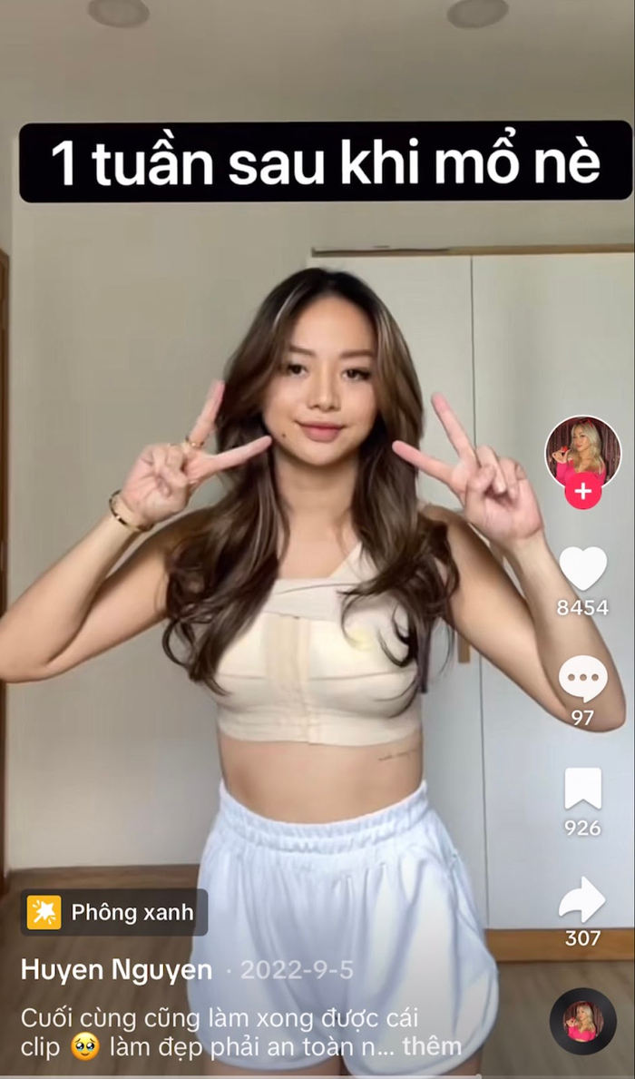 Hot Tiktoker không ngần ngại chia sẻ hình ảnh đeo đai định hình ngực hậu phẫu thuật