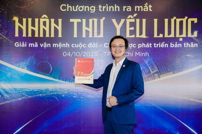 Phong thủy sư Tam Nguyên-Giám đốc Công ty TNHH Kiến trúc Phong thủy Tam Nguyên