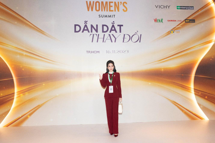 Huyền Cò tại Hội nghị Women’s Summit 2023 Forbes Việt Nam