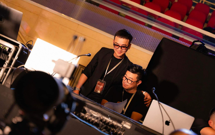 Các ngôi sao và startup đổ xô đi vào quán cà phê và phòng trà - 'Ông hoàng' trong ngành nói gì? Ảnh 2